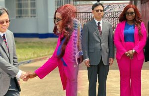 CHINESE AMBASSADOR TO LIBERIA MEETS WITH MINISTER OF YOUTH AND SPORTS